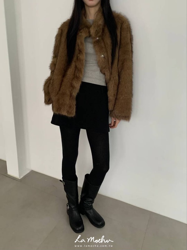小立領澎毛壓釦外套